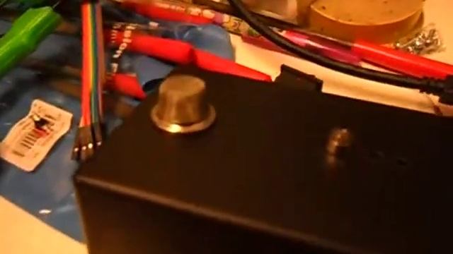 Aeduino with GAS Sensor MQ2 смотреть онлайн