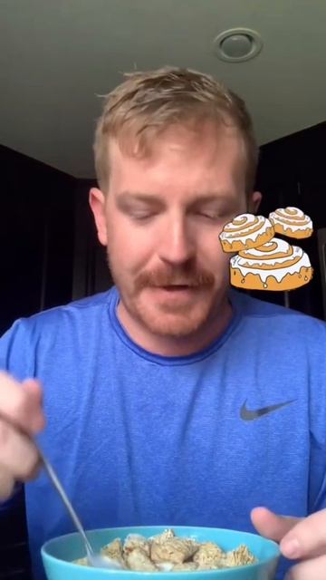 Cereal Review: Cinnamon Roll Frosted Mini Wheats смотреть онлайн