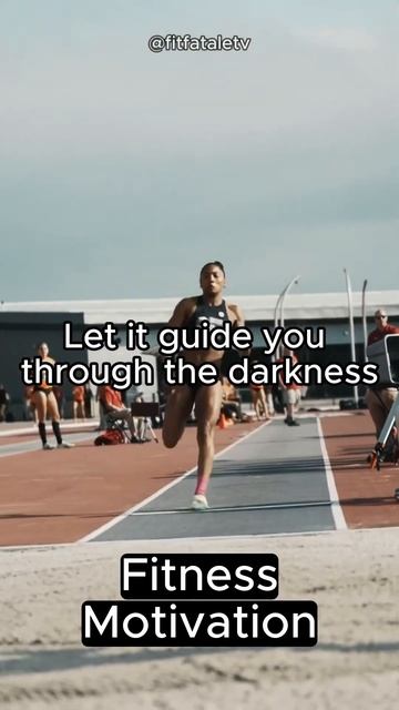 💪🔥 Fitness Motivation - Long Jump Sensation TARA DAVIS-WOODHALL - The American Track & Field Athlet смотреть онлайн