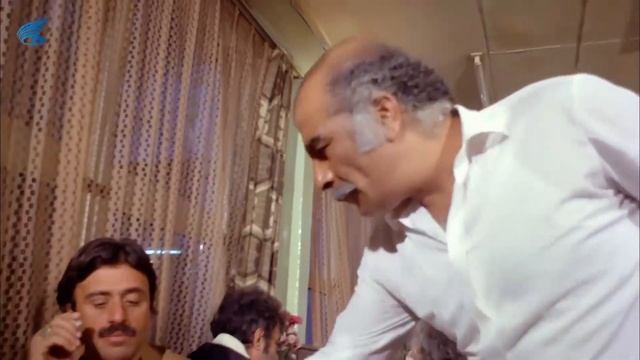 Yedi Bela Hüsnü Türk Filmi | Cemal, Hüsnü'yü Kabadayı Yapıyor! смотреть онлайн