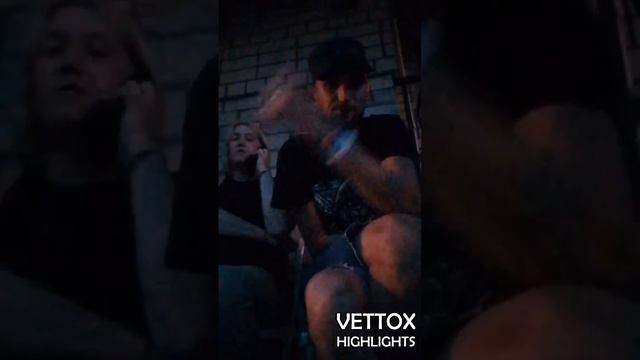 ПОД ЗАБОРОМ ПОСПИТ, ЕЙ НЕ ПРИВЫКАТЬ смотреть онлайн
