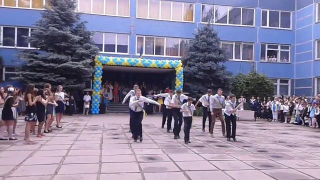 флешмоб 11а днепр СШ 135 смотреть онлайн