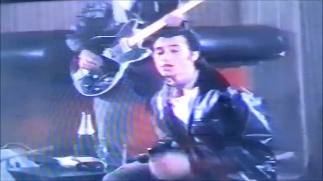 Marce Matteo - ELIOT NESS QUILMES Eliot Ness 1987 "Tirado en el bar" смотреть онлайн