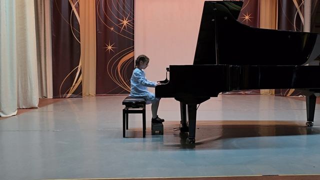 Чернухина Виктория, Я. Сен –Люк «Бурре»,
В. Гиллок « Стрекоза» смотреть онлайн