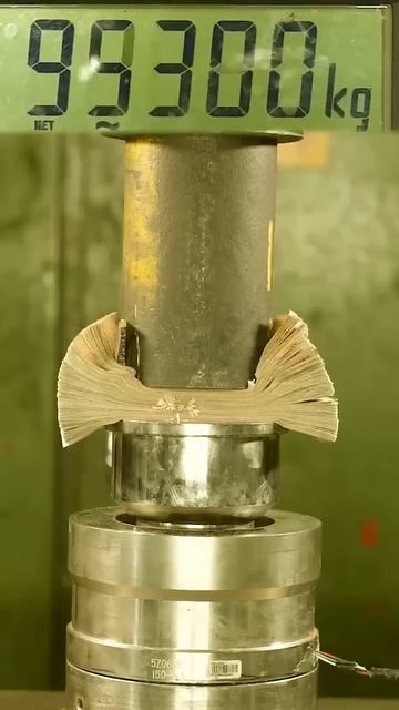 Гидравлический пресс против пачки денег смотреть онлайн