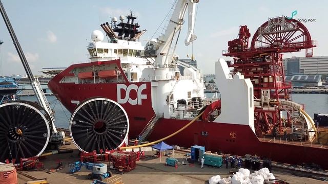 Jurong Port Mobilisation of Skandi Acergy смотреть онлайн