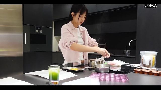 [РУС САБ] JENNIE - Valentine’s Day Vlog смотреть онлайн