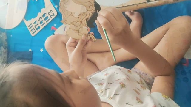 DIY Hand-painted clock for kids room. смотреть онлайн