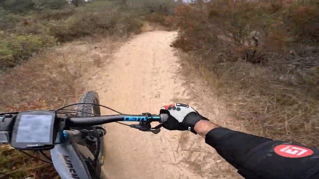 Tarantula Trail(Temecula,Ca) Don’t miss that Ladder drop! смотреть онлайн