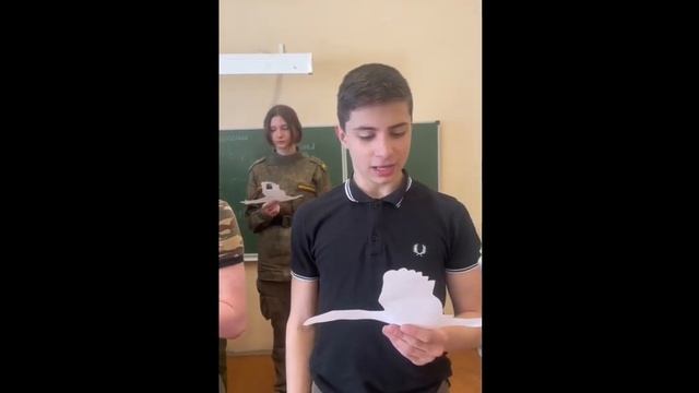8 "В", Белые журавли смотреть онлайн