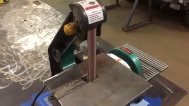 GRIZZLY BELT SANDER ONE YEAR LATER смотреть онлайн