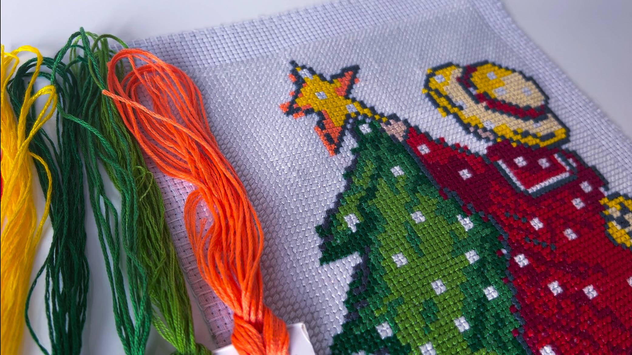 Вышивка крестиком Фикс Прайс Девочка с ёлочкой смотреть онлайн