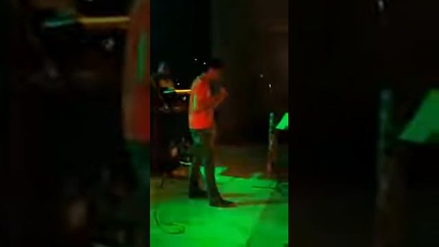 LA BANDA AL ROJO VIVO - ANIMACION DE CACHITO-YO TE AMO EN LA VOZ DE NESTOR смотреть онлайн