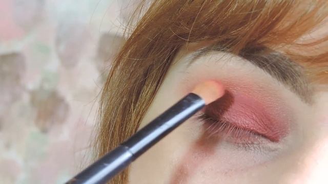 Demi Lovato 2017 EMA's Inspired Makeup Tutorial смотреть онлайн