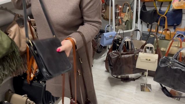 Кожаные сумки. Италия. смотреть онлайн