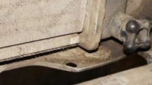 слить охлаждающую жидкость двигателя автомобиля ВАЗ  2110 2111 2114 2115