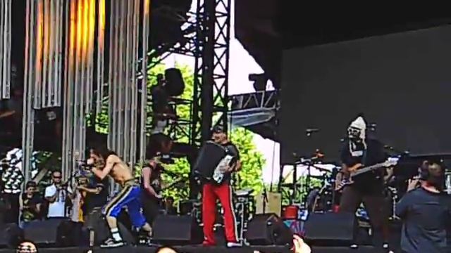 Gogol Bordello- I Would Never Wanna Be Young Again смотреть онлайн