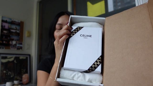UNBOXING Celine Triomphe Card Holder смотреть онлайн
