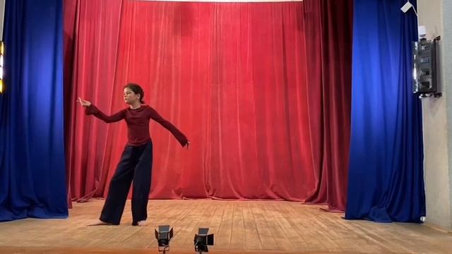 эстрадный танец ( соло)