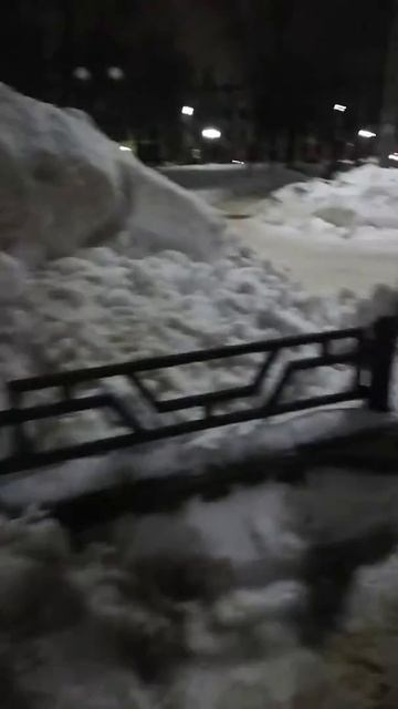 Город Орёл. Снег не чистят. смотреть онлайн