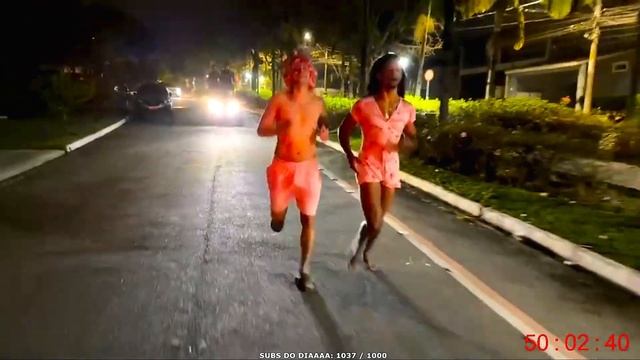 CORINGA E TET CORRENDO NA RUA DE SH0RT1NH0! смотреть онлайн