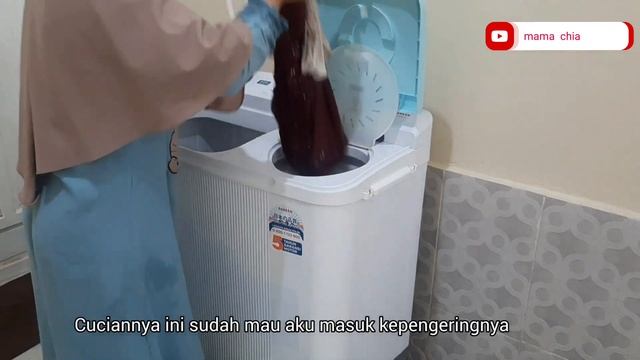 masak masak sambil cuci pakaian@Mama Chia смотреть онлайн