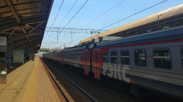 "Последний день лета" Электропоезд ЭД4М-0390 РЭКС смотреть онлайн