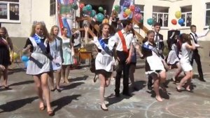 Вальс + флешмоб выпускников 2014