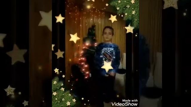 Учащиеся 2 "А" класса Лицея №1 г.Сунжа поздравляют всех с Новым 2021-ым годом. смотреть онлайн