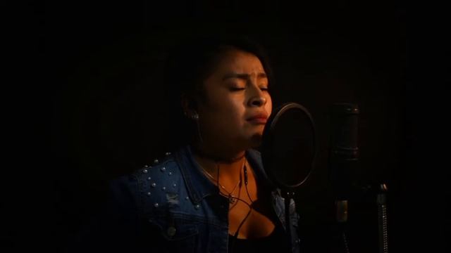 Tu y yo (cover) - Mary Ajquejay смотреть онлайн