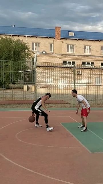 kyrie chillin смотреть онлайн