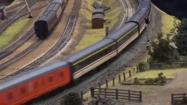 The HORNBY is, LNER Class P2 2-8-2 No.2007 'PRINCE OF WALES' was running on OO Gauge Layout. (V15) смотреть онлайн