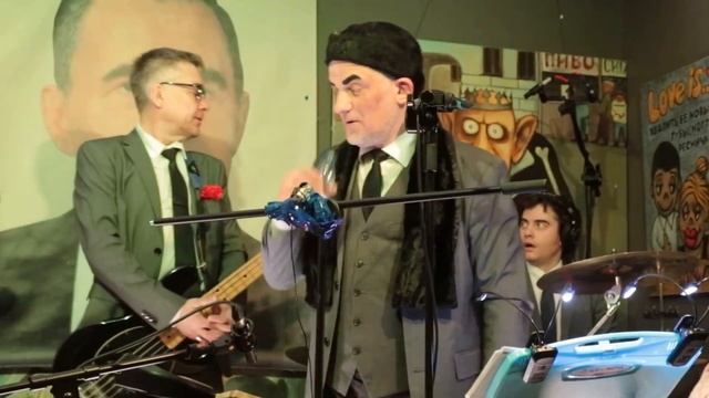 Громыка. концерт в галерее Свиное Рыло смотреть онлайн