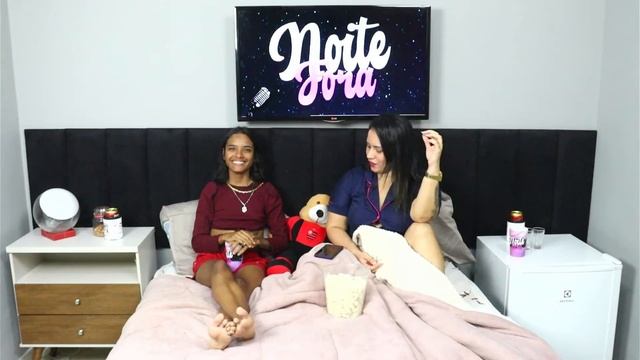 JASMINE SANTANNA - NOITE FORA #013