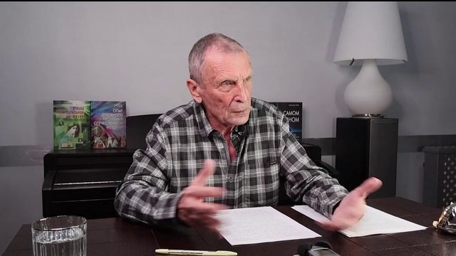 Клюев А.В. Комментарии к статье Капицы С.П. _История 10-ти миллиардов о народонаселении_. смотреть онлайн