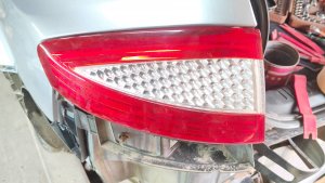 Как снять задний фонарь Форд Мондео 4