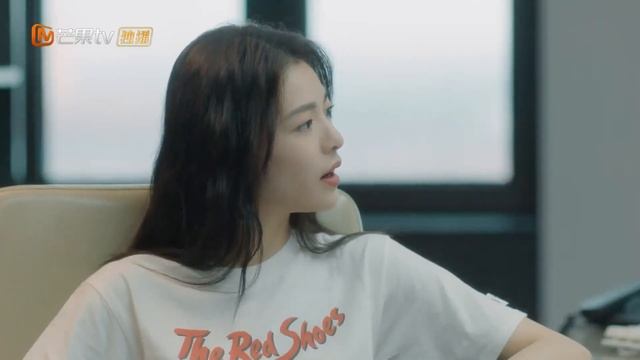 【ENGSUB】2023最新言情剧  | 《许你暖暖的晨光》第06集 | 钟楚曦手牵手胡一天从校园到婚纱，两人经过时间的各种考验走到一起的热血青春