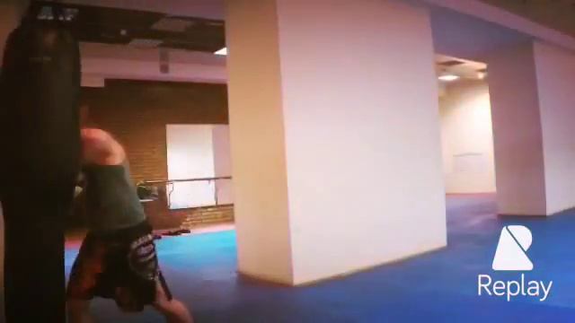 Работа на мешке бокс смотреть онлайн