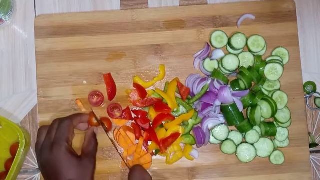healthy cucumber cherry tomato onion salad. смотреть онлайн