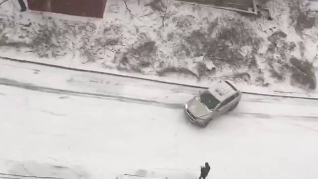 Первый день жестянщика во Владивостоке смотреть онлайн
