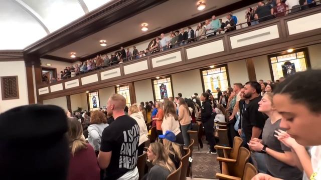 Tunlai khawvel mak tih em em USA University chhunga Asbury harhna thlenna hmun ngeiah Kan va kal смотреть онлайн