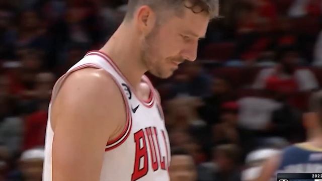 Goran Dragic hitting a Kobe Bryant style buzzer beater смотреть онлайн