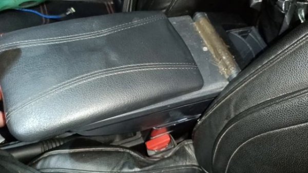 Самый лучший подлокотник для Lada X-ray 🐯. Сравнительный тест.