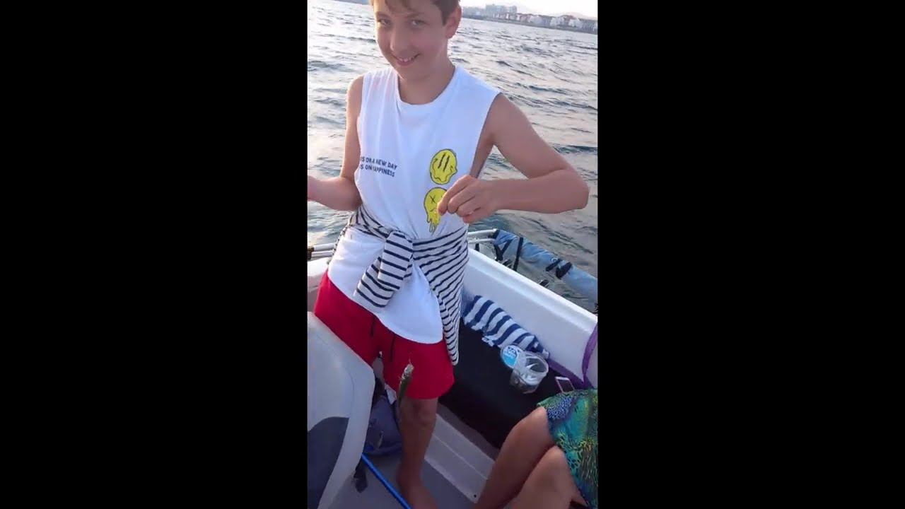 День рождения на рыбалке в море\ смотреть онлайн