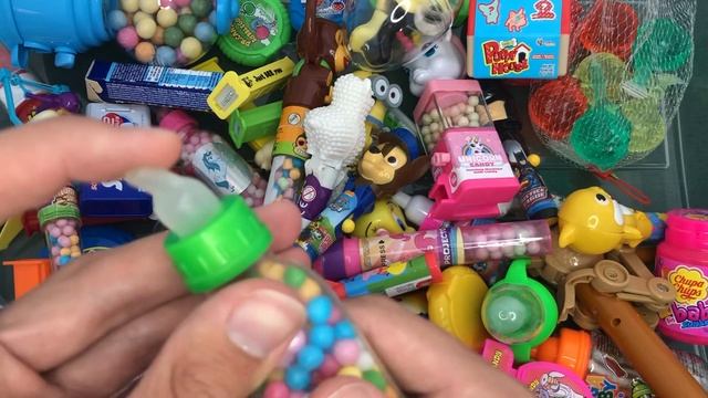Satisfying Video | Opening Very Yummy Candy | Skittles, Smarties, Bubblegum, Chupa Chups ASMR смотреть онлайн