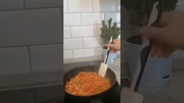 Гречка с курицей. смотреть онлайн
