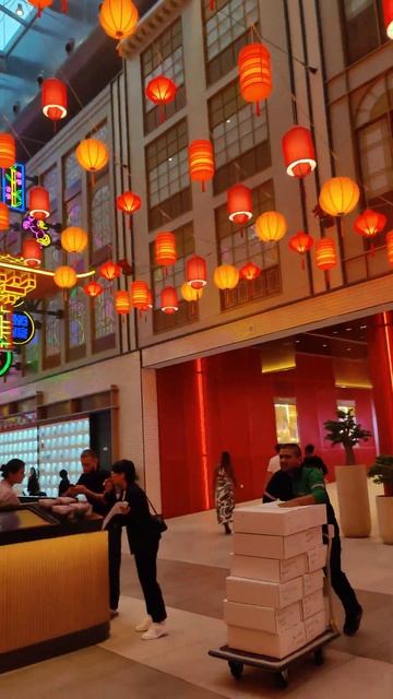 China Town Dubai Mall смотреть онлайн