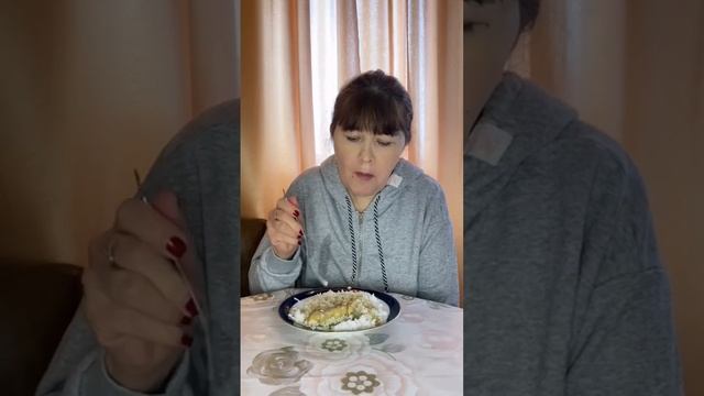 Курица с рисом🍗🍚 #мукбанг #еда #mukbang #рецепты #пп #вкусняшки #пицца #суши #роллы #хорошее смотреть онлайн