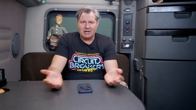 Куда делись яйца в США? И чем теперь завтракать? смотреть онлайн