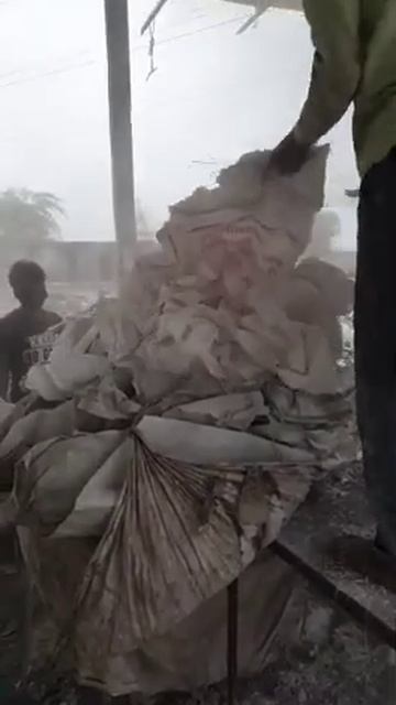 Jumbo Bag grinder Machine смотреть онлайн
